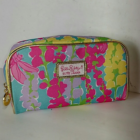 Lilly Pulitzer Accessories - NWOT Lilly Pulitzer Estée Lauder Cosmetic Bag